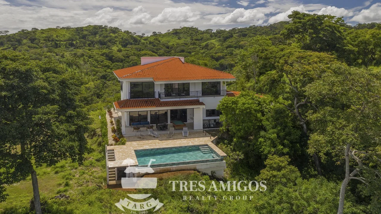 CASA TAPANTI Ladera del Mar Lot 23 RR