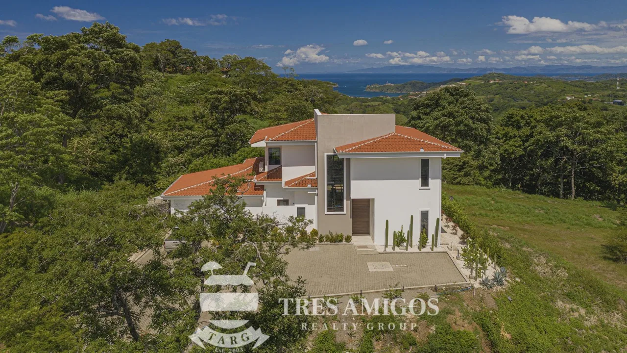 CASA TAPANTI Ladera del Mar Lot 23 RR, photo 2
