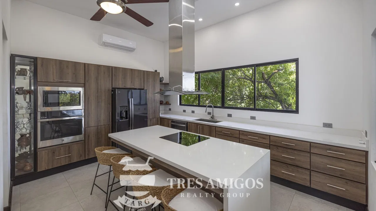 CASA TAPANTI Ladera del Mar Lot 23 RR, photo 8