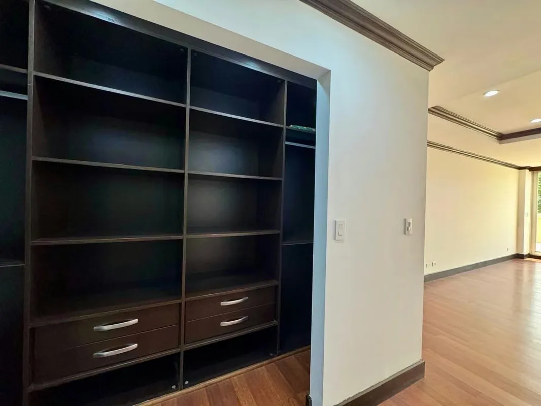 Elegant Apartment for Sale in La Sabana, photo 7