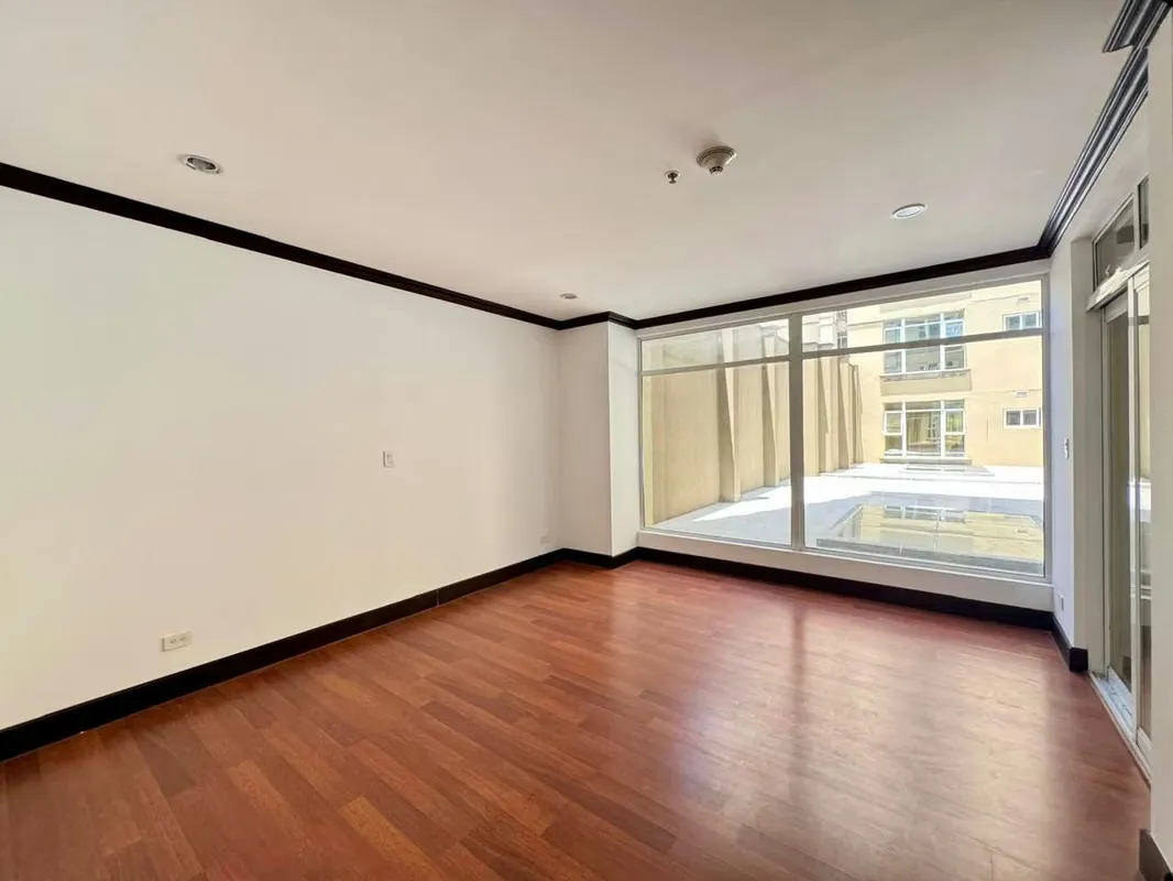 Elegant Apartment for Sale in La Sabana, photo 8
