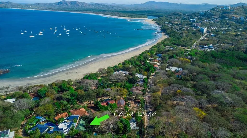 Casa Luna   Playa Langosta Veintisiete Guanacaste
