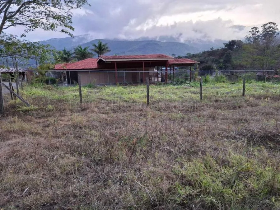 Hermoso lote plano ideal para construir o invertir rodeado de naturaleza y clima fresco #26-1700 GS - Venta en Dota