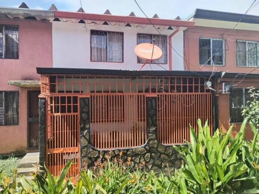 Se vende casa en Hatillo 8 (DJ 24-808) - Venta en Hatillo