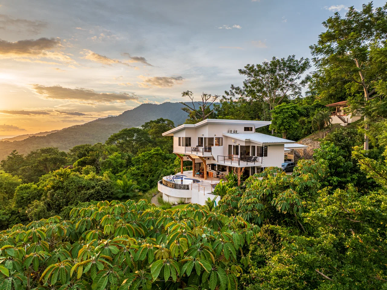Casa Enigma - Iconic 180° Ocean View Home, photo 7
