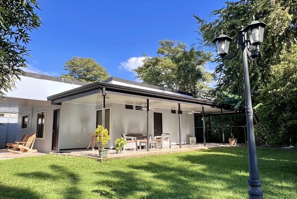 PROPERTY WITH THREE BEDROOM NEAR TO THE BEACH, IN BAHIA BALLENA – 0.19 ACRES, photo 8