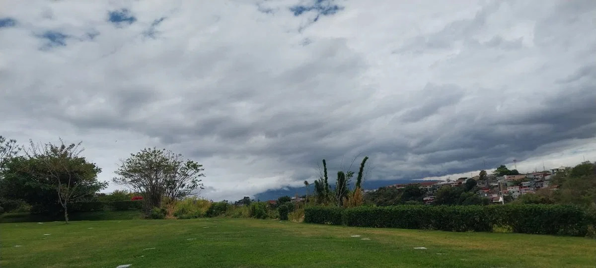 Se venden 2 lotes en Camposanto La Piedad, Santo Domingo de Heredia (Santa Rosa) - Venta en Santo Domingo