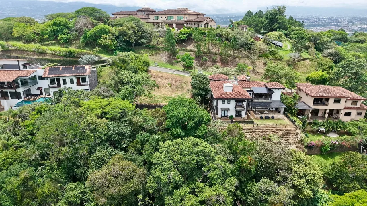 Villa Real, Santa Ana. Exclusive land for sale with amazing views., photo 3
