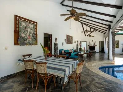 Casa de 3 Cuartos em estilo balinês em Uvita, photo 10