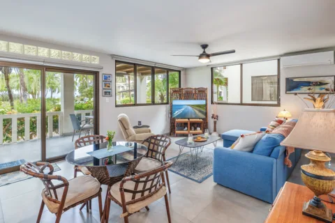 Brisas del Mar 15 ~ Turnkey Beachfront Condo with Ocean Views, photo 6