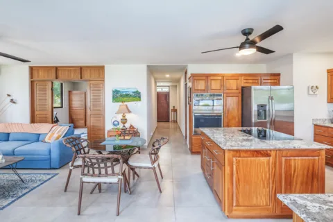 Brisas del Mar 15 ~ Turnkey Beachfront Condo with Ocean Views, photo 10