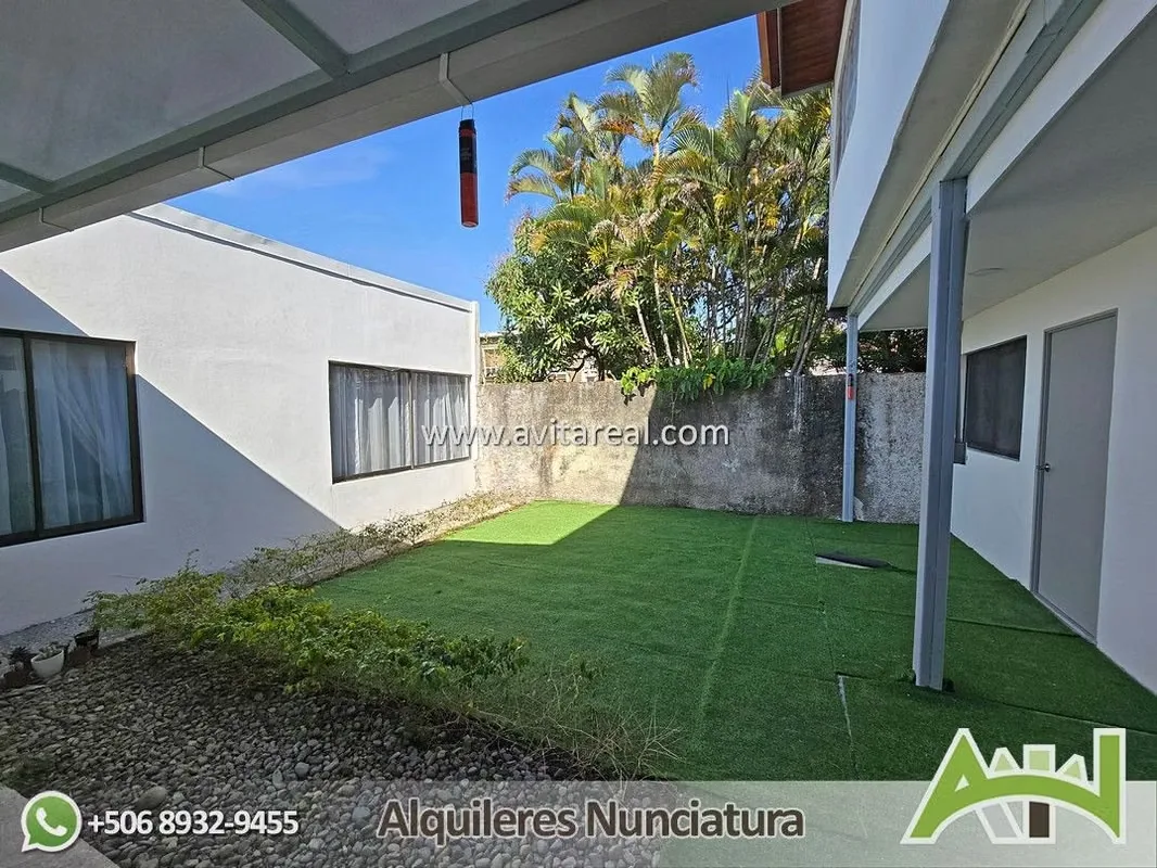 1-bedroom studio apartment in Rohrmoser, near El Triángulo and the Boulevard.