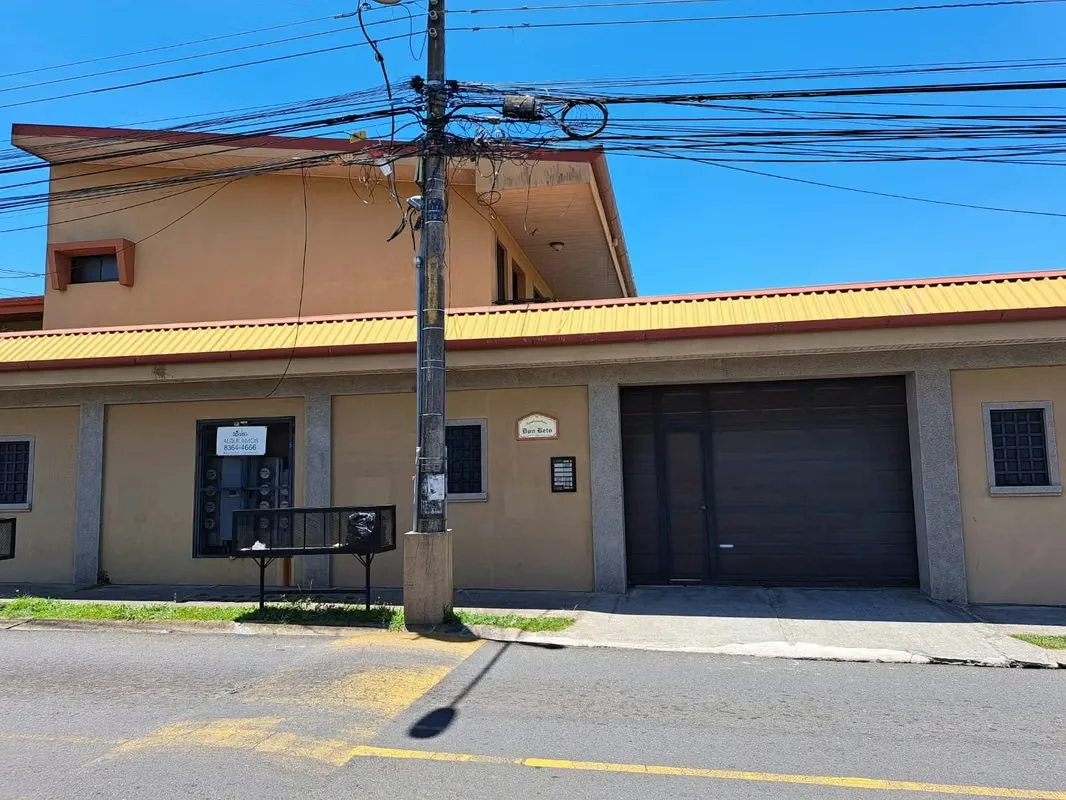 Apartamento de una habitación para alquiler en San Pablo de Heredia con excelentes acabados y ubicación privilegiada.