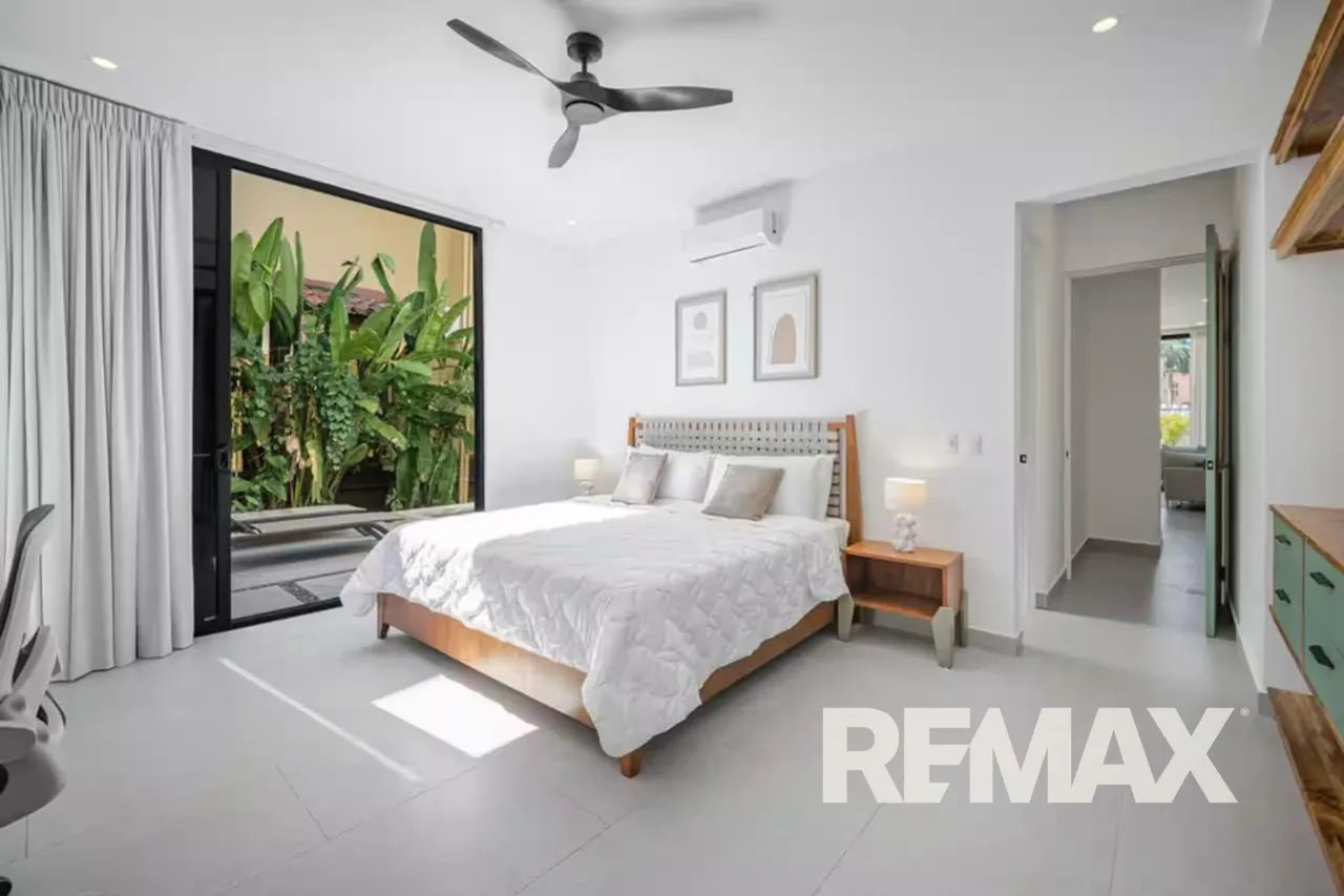 Luxury Beachfront in Hermosa Palms | 2 Homes with Private Beach Access, photo 11