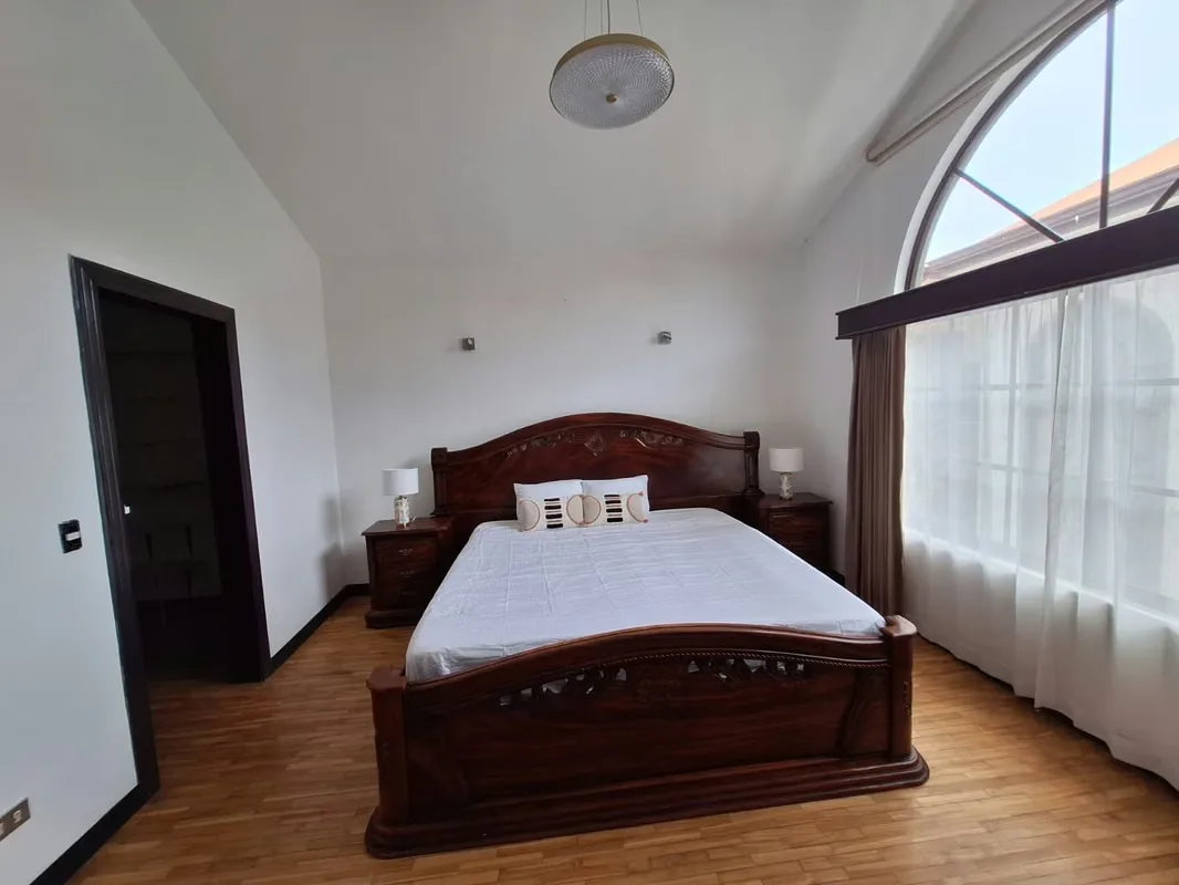 Condo for Rent 180 m2, photo 3