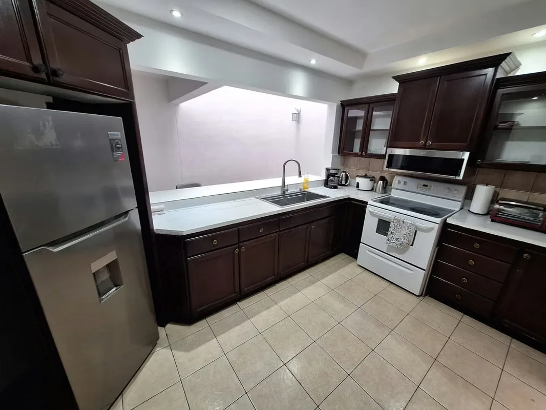 Condo for Rent 180 m2, photo 4