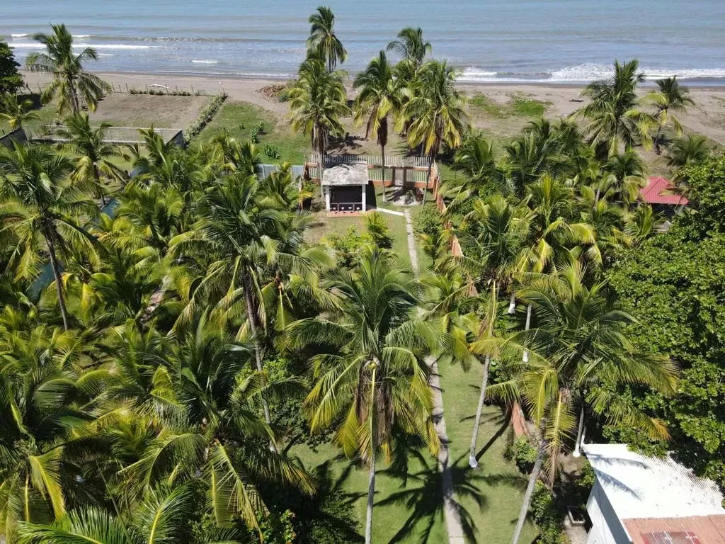 Casa en venta frente al Mar en Puntarenas