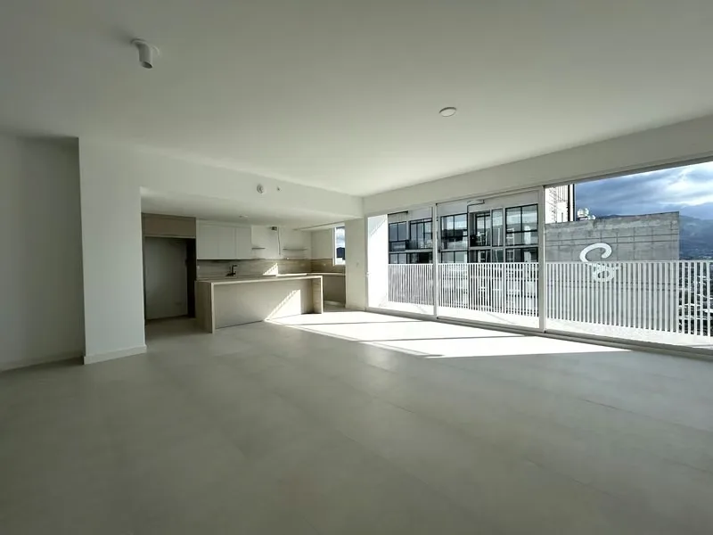 Experience elevated living in this exclusive brand-new luxury penthouse, located in a modern ..., photo 3