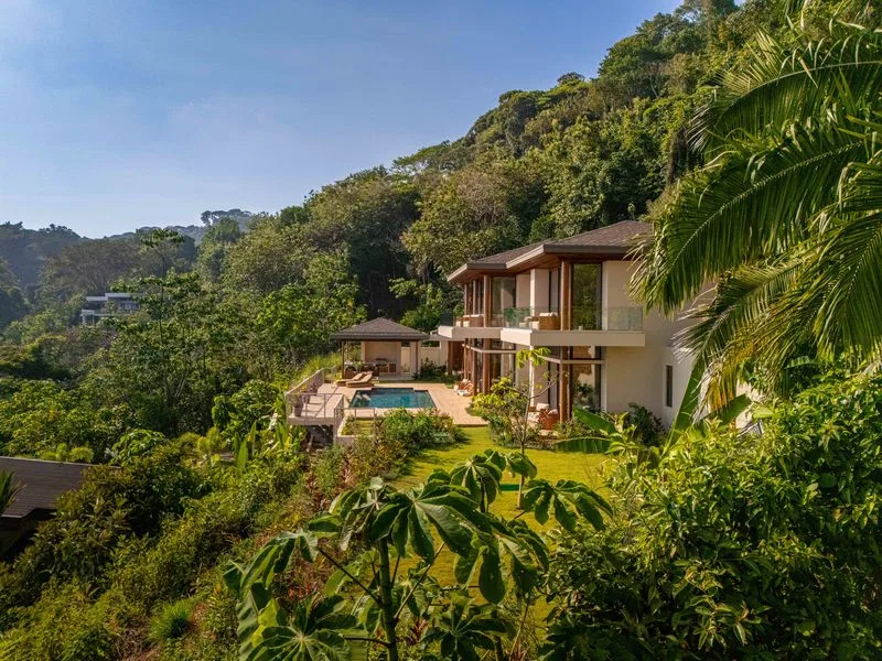 5 Bed Single Family Homes For Sale in Dominical, photo 3