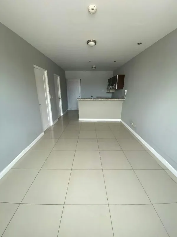 Apartamento en Alquiler en Nunciatura Rohrmoser