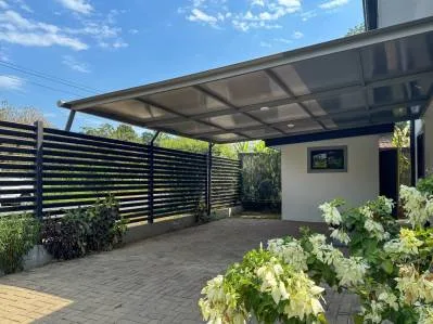 Villa a estrenar nueva, Villas Ali One