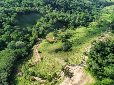FINCA CON FUERTE POTENCIAL PARA DESARROLLO RESIDENCIAL, photo 8