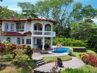 PROPERTY WITH FOUR BEDROOMS WITH OCEAN VIEWS, IN OJOCHAL – 0.54 ACRES, photo 25