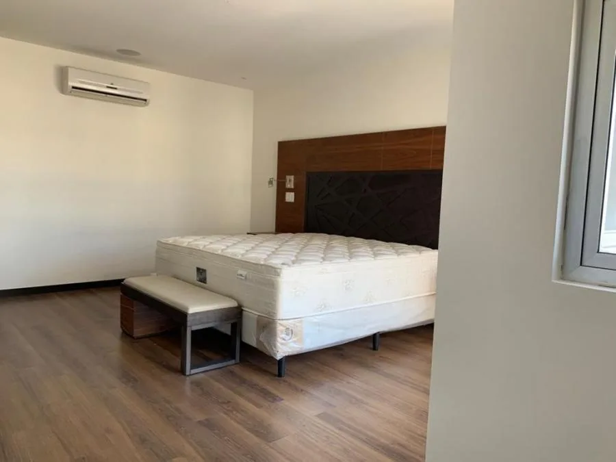Venta de Casa de tres niveles en Santa Ana Pozos MGA - Venta en Santa Ana, photo 11