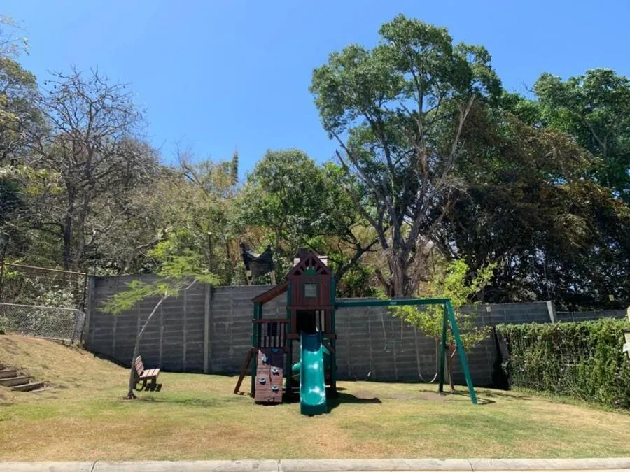 Venta de Casa de tres niveles en Santa Ana Pozos MGA - Venta en Santa Ana, photo 14