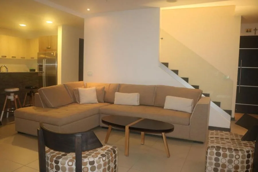 Venta de Casa de tres niveles en Santa Ana Pozos MGA - Venta en Santa Ana, photo 7