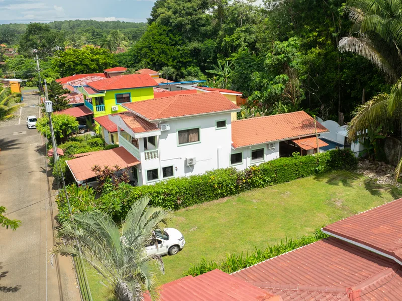 3 Bed Single Family Homes For Sale in Bejuco, photo 3