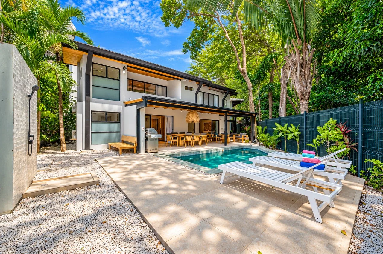 Guiones Private Residences