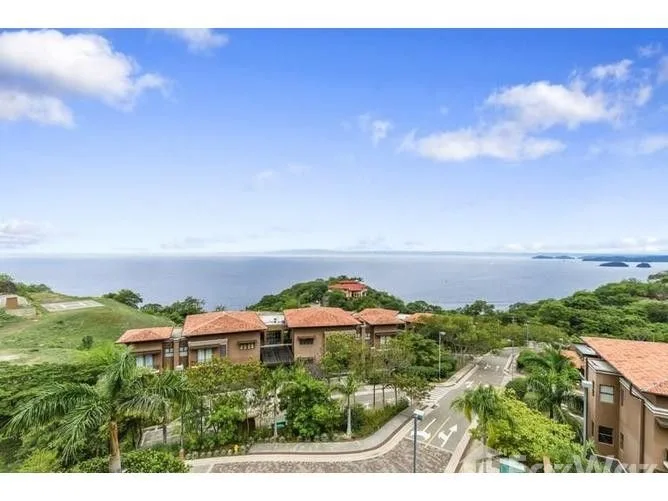 3 Bedroom Apartment for Sale at Azul Paraiso 8A: Luxury Condo with Phenomenal Ocean View for $649,000, photo 6