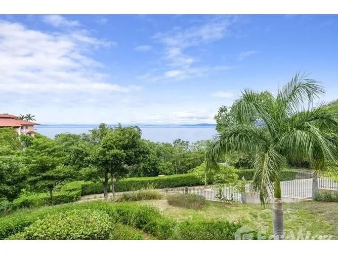 3 Bedroom Apartment for Sale at Azul Paraiso 8A: Luxury Condo with Phenomenal Ocean View for $649,000, photo 7
