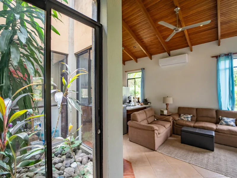 3 Bed Single Family Homes For Sale in Samara, photo 14