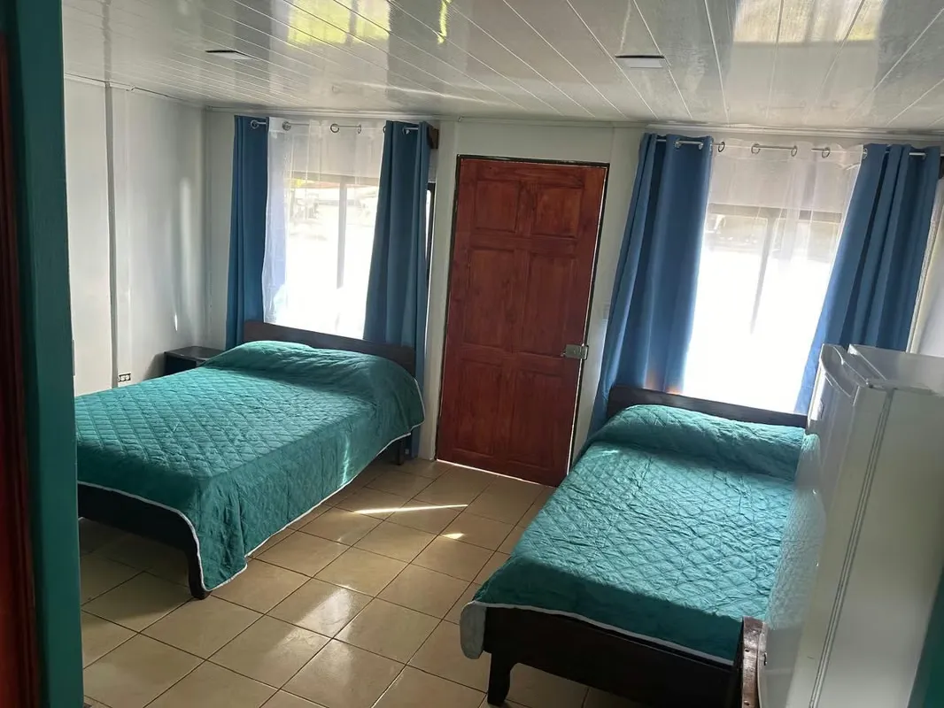 Se vende complejo turístico con aguas termales, con linda propiedad de 20.000 mt2. Queda mucho espacio para construir mas cabinas, esta en zona verde, con vista a la ..., photo 11