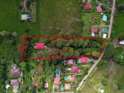Casa en venta en Ojochal, Costa Rica – Encanto tradicional en 2,75 acres, photo 2