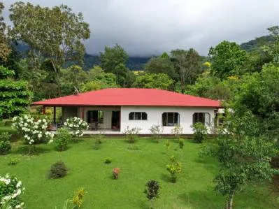 Casa en venta en Ojochal, Costa Rica – Encanto tradicional en 2,75 acres, photo 3
