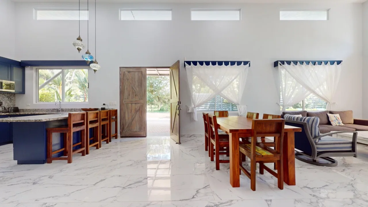 AMAZING 3-BEDROOM HOME IN UVITA – 0.12 ACRES, photo 15