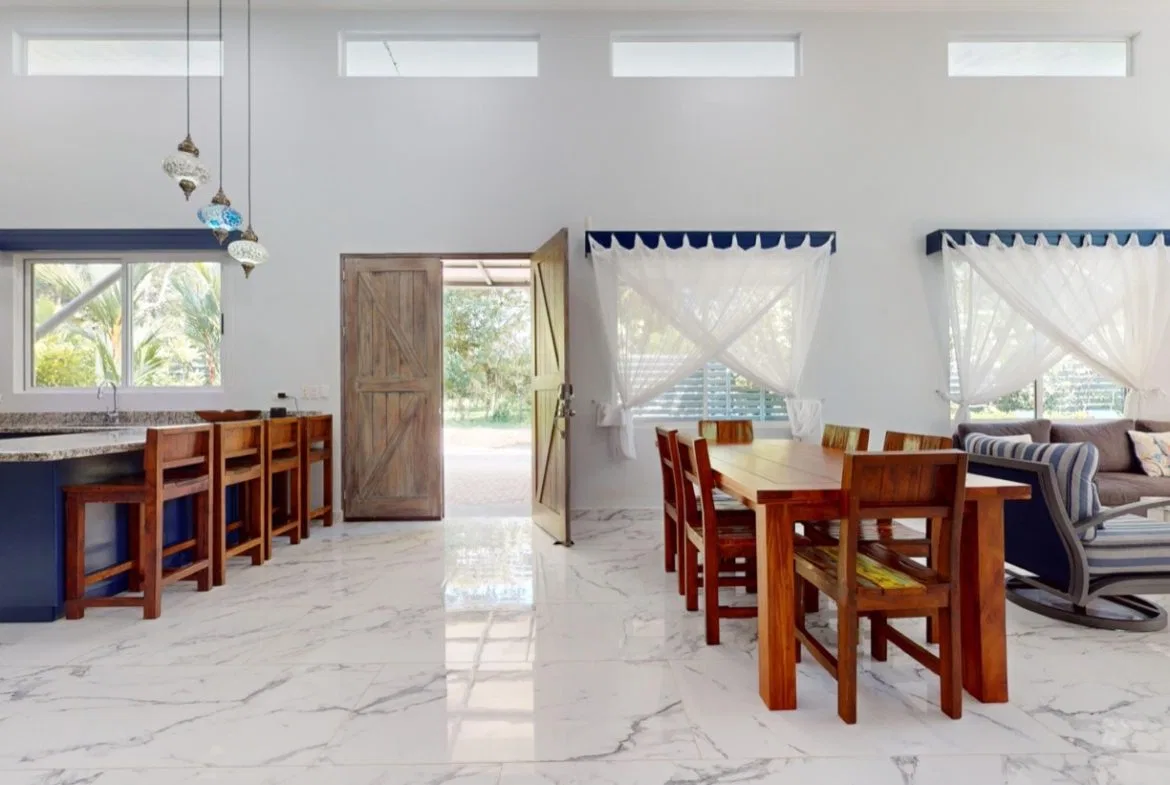 AMAZING 3-BEDROOM HOME IN UVITA – 0.12 ACRES, photo 16