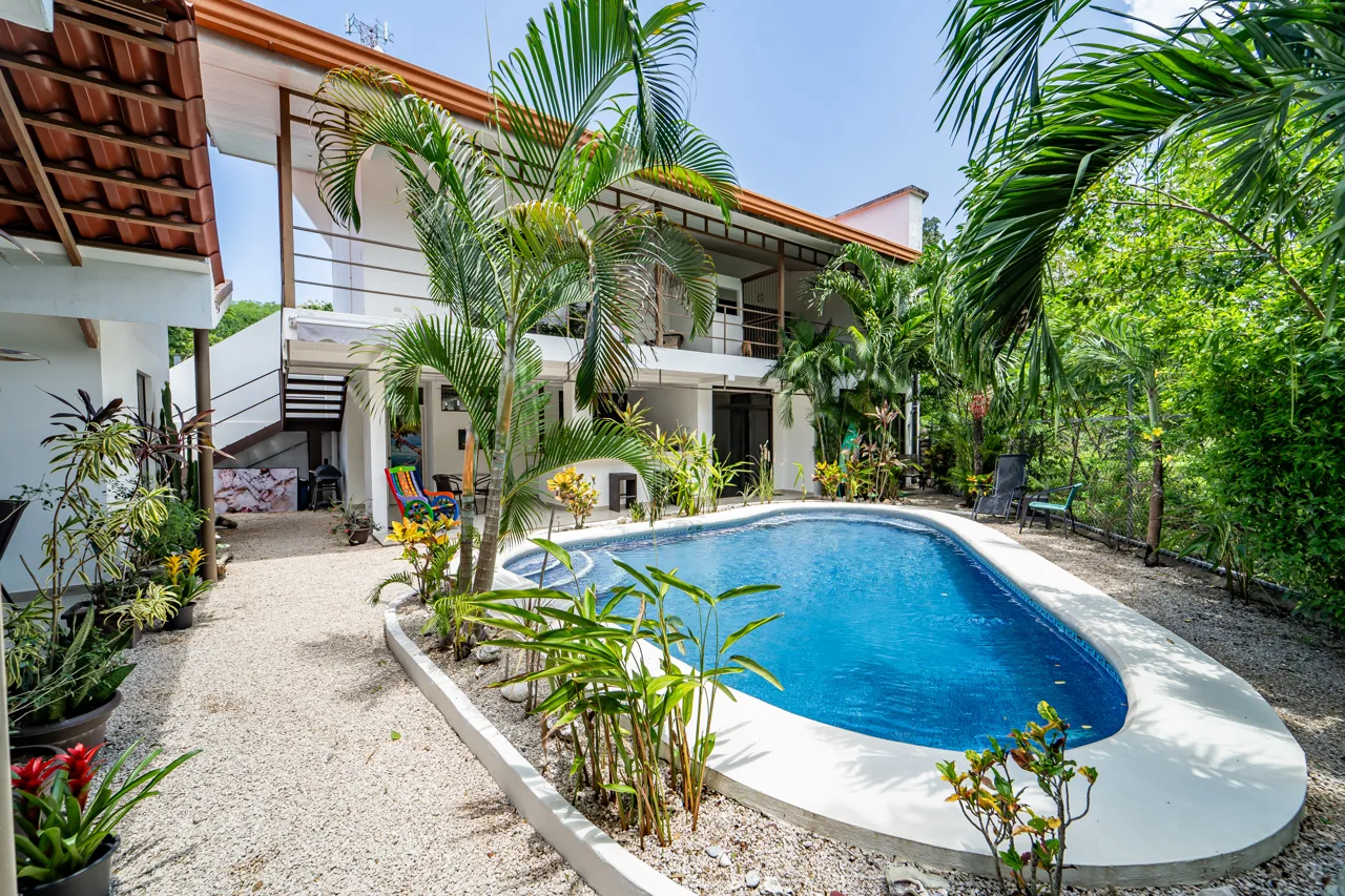 Las Perlitas - Multifamily Income Generating Property, photo 6
