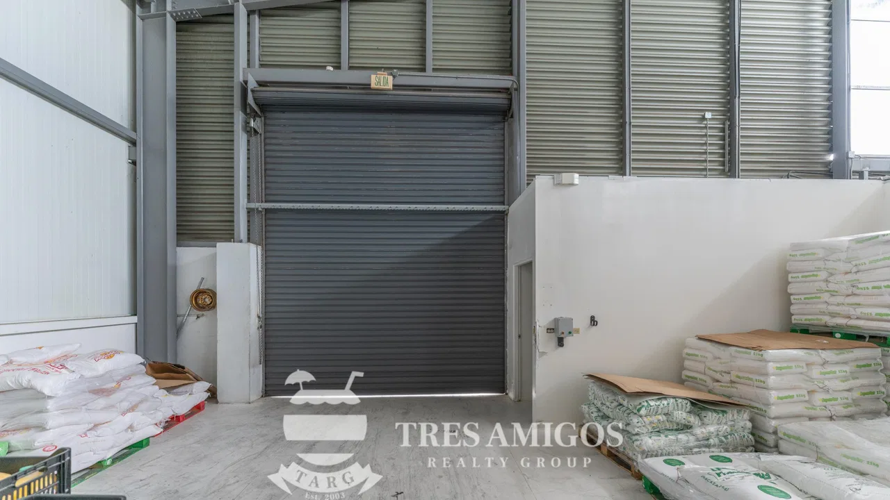 Solarium Warehouse/Office Facility L3, photo 3