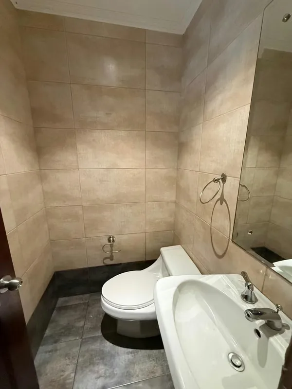 Almeria, linda-amplia 260 m2, L. Blanca, 3 hab, A/C, 2.5 baños, terraza, patio, sala TV, amenidades., photo 9