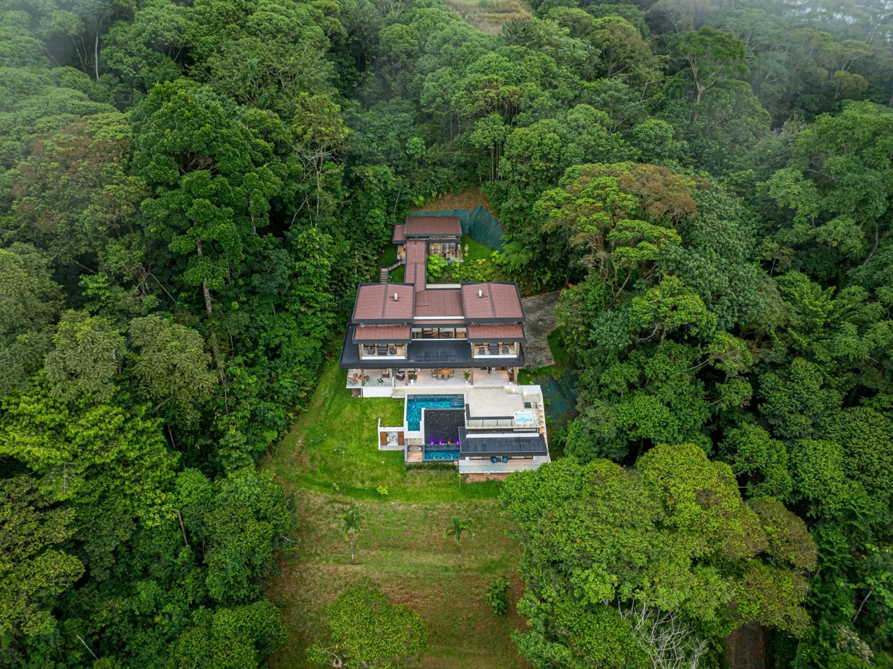 CASA KOULES – LUXURY OCEAN VIEW HOME IN COSTA VERDE ESTATES, photo 3