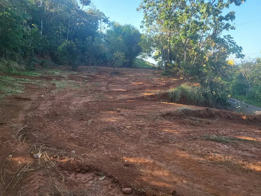 This lot located just 1 km from Esterillos Beach offers a great opportunity for investors seeking growth, strategic ...
