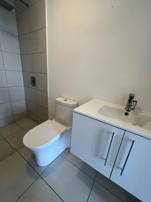 Disfrute de vivir en un elegante penthouse de 92 m², ubicado en uno de los proyectos residenciales más destacados de Sabana. Una ..., photo 2