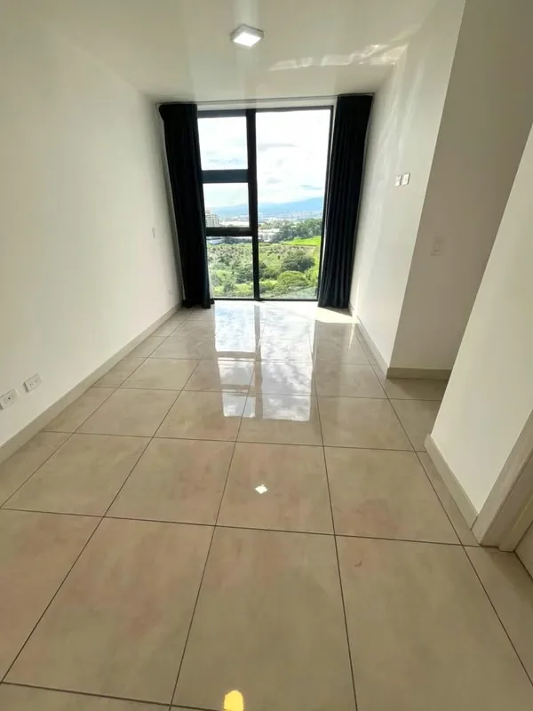Disfrute de vivir en un elegante penthouse de 92 m², ubicado en uno de los proyectos residenciales más destacados de Sabana. Una ..., photo 14