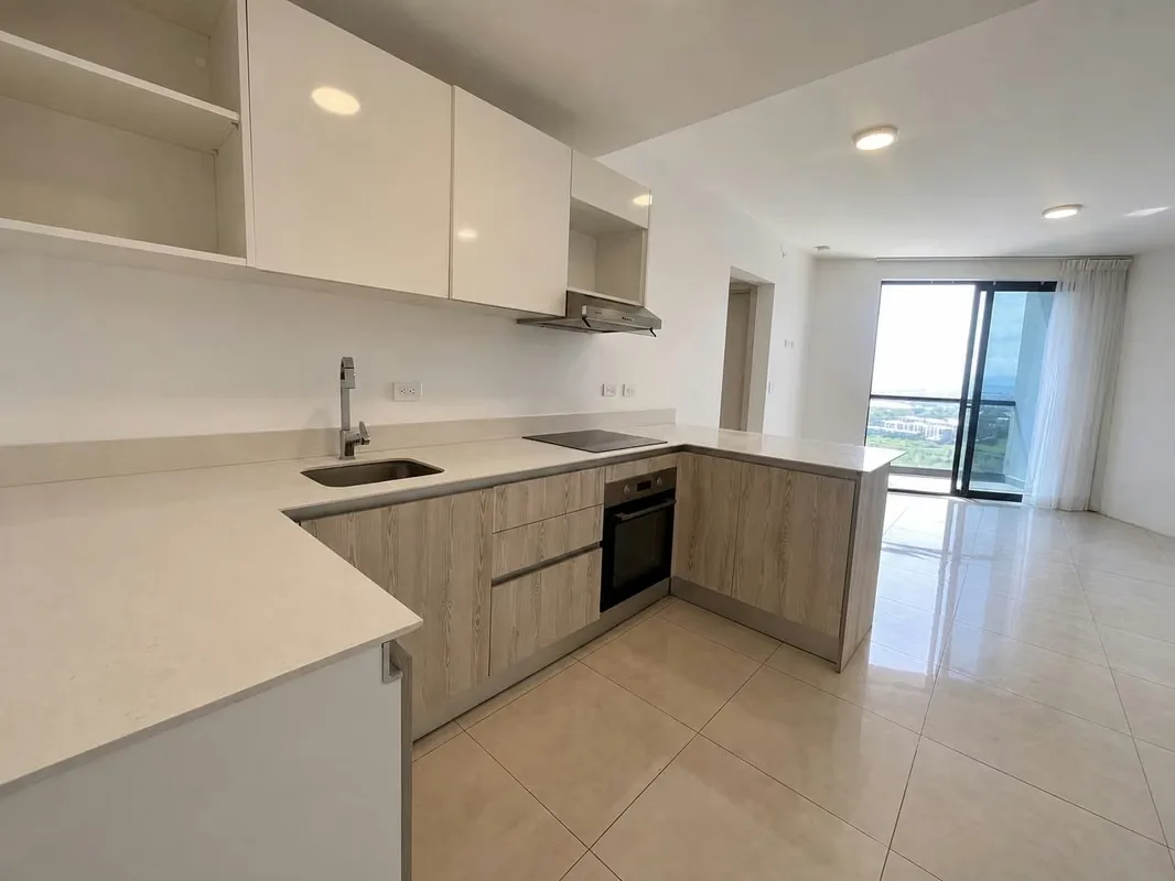 Disfrute de vivir en un elegante penthouse de 92 m², ubicado en uno de los proyectos residenciales más destacados de Sabana. Una ..., photo 3