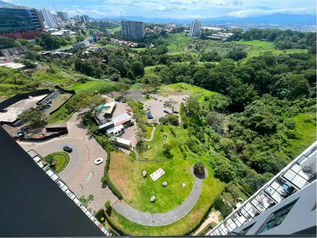 Disfrute de vivir en un elegante penthouse de 92 m², ubicado en uno de los proyectos residenciales más destacados de Sabana. Una ..., photo 6