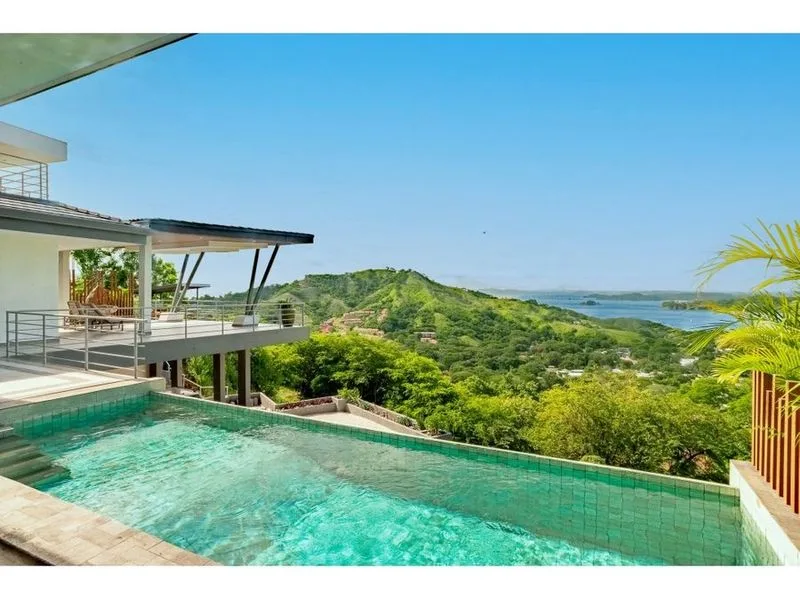 4 Bed Single Family Homes For Sale in Playas Del Coco